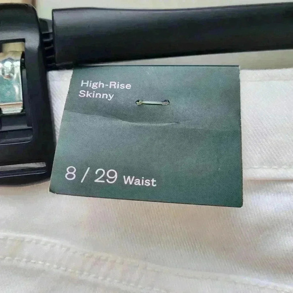 BRAND NEW Women's WILD FABLE WHITE Skinny JEANS HIGH RISE SIZE 2 Stretchy - Picture 7 of 10